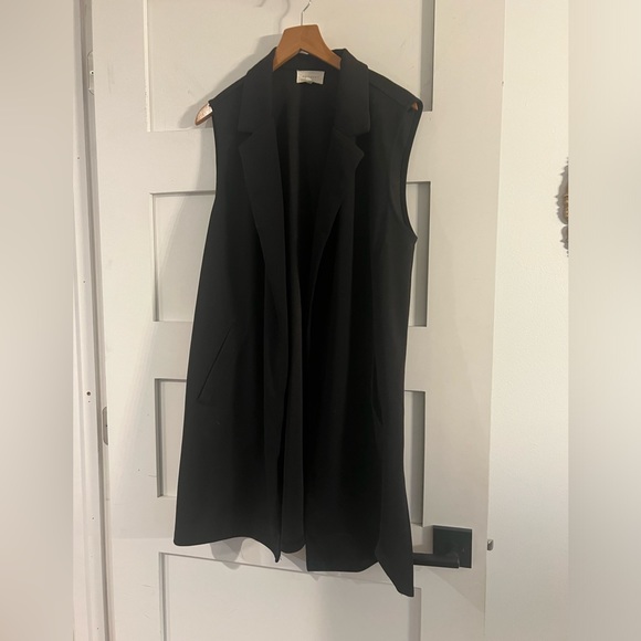 Black Blazer Vest - Picture 1 of 2